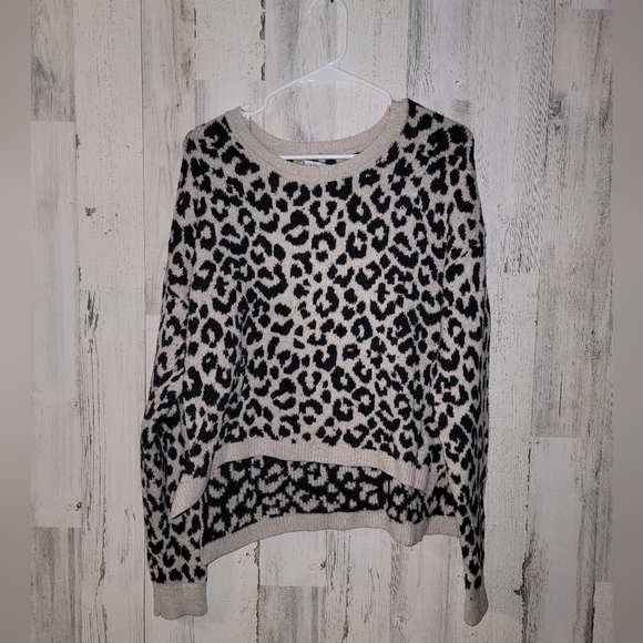 Sincerly Jules Sweaters - Sincerely Jules Leopard Print Crew Neck Sweater